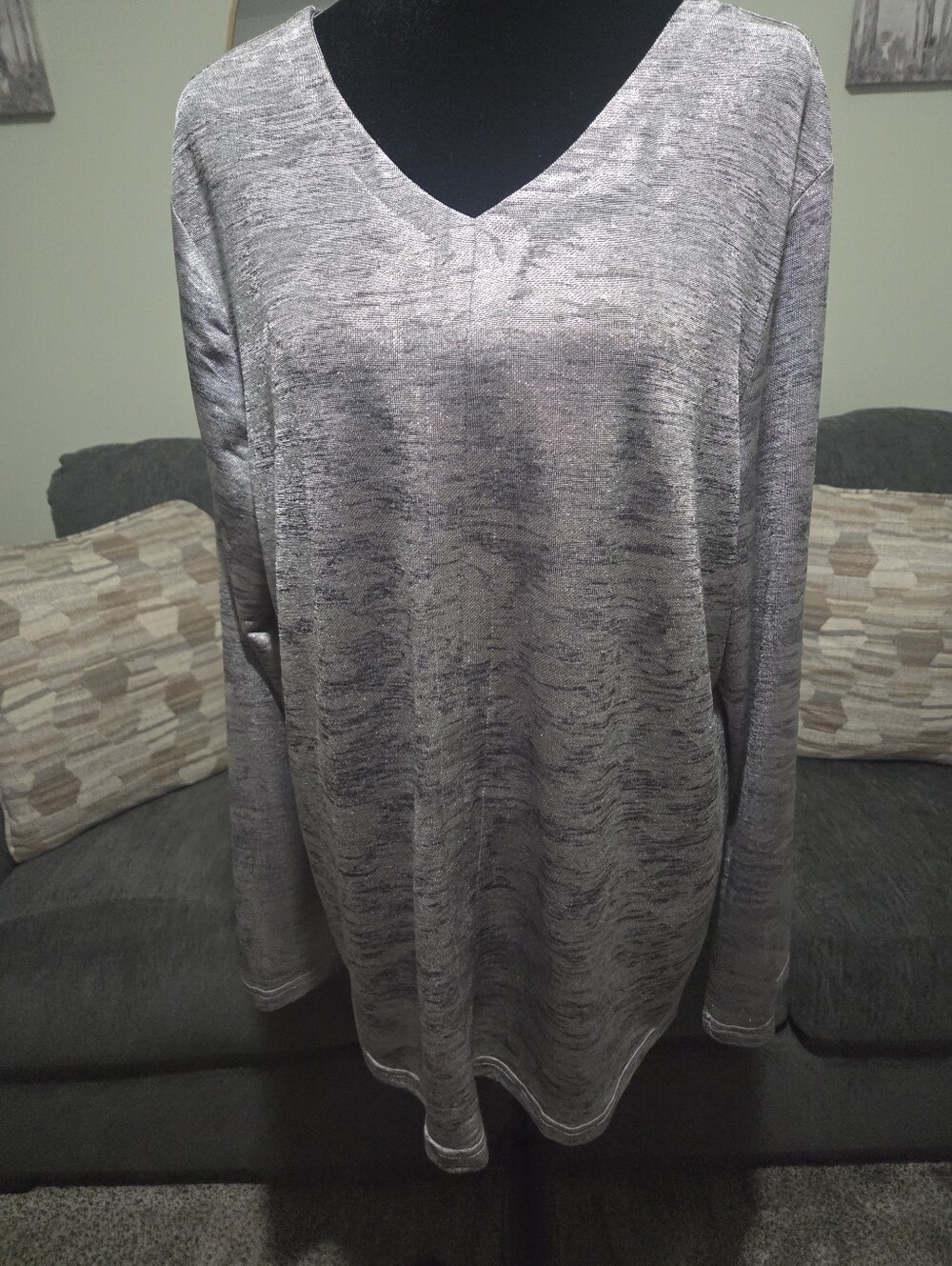 Bon Worth Silver Gray V-Neck Long Sleeve Top
